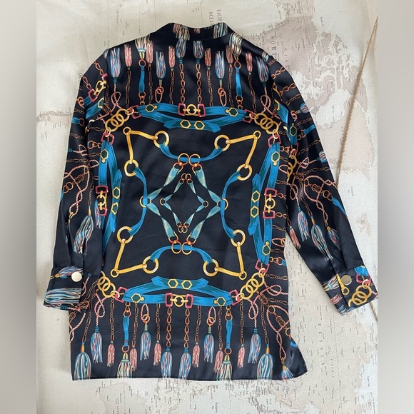 ZARA BLOGGER FAVE
Black & Blue Chain Scarf Printed Long
Tunic Blouse Top Medium - Picture 5 of 7